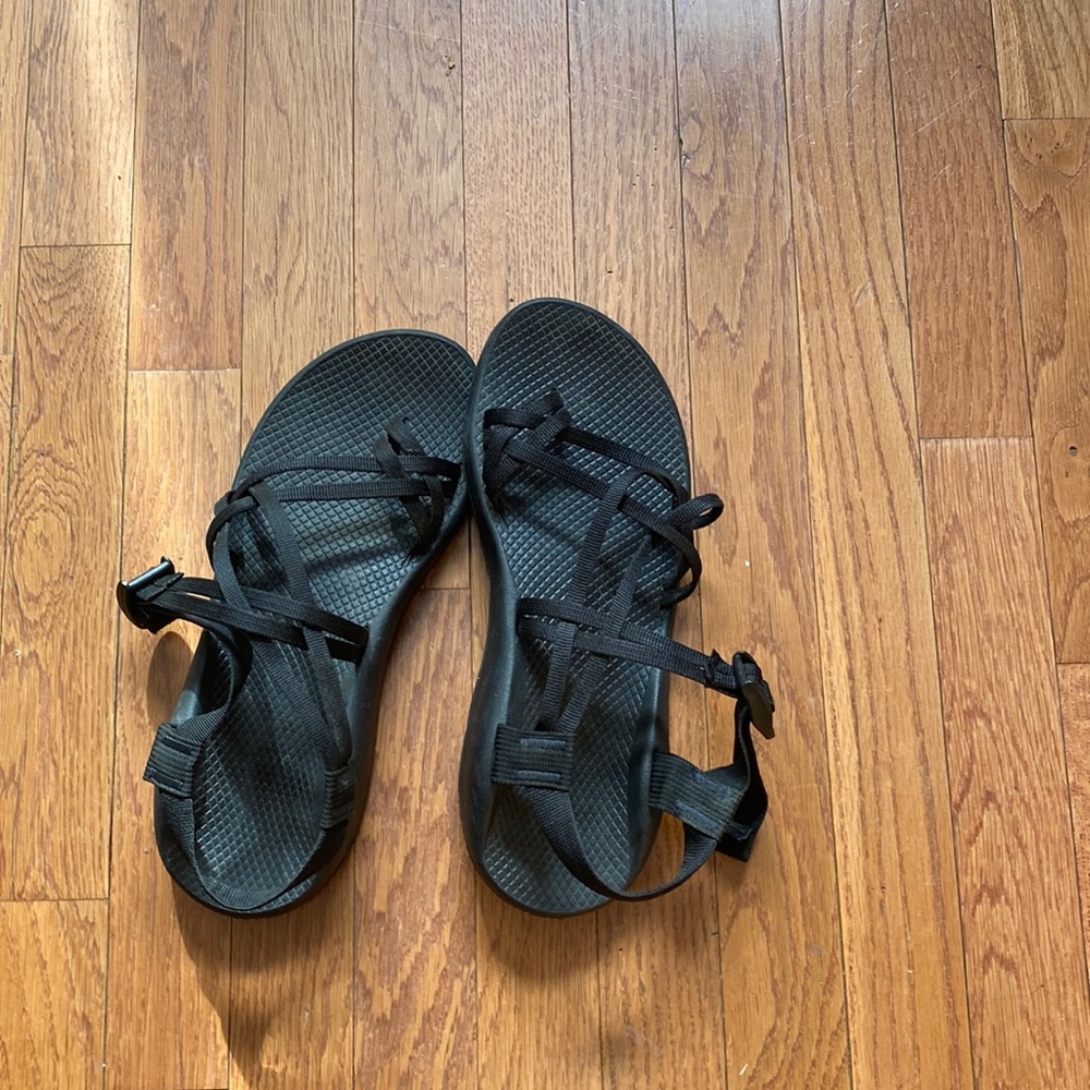 Wmns 12 Chaco like new